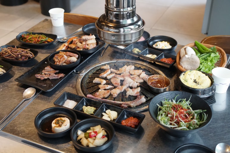 흑돼지묵자 이미지