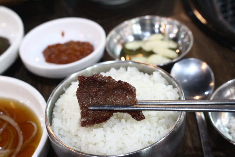 한우사랑정육식당 이미지