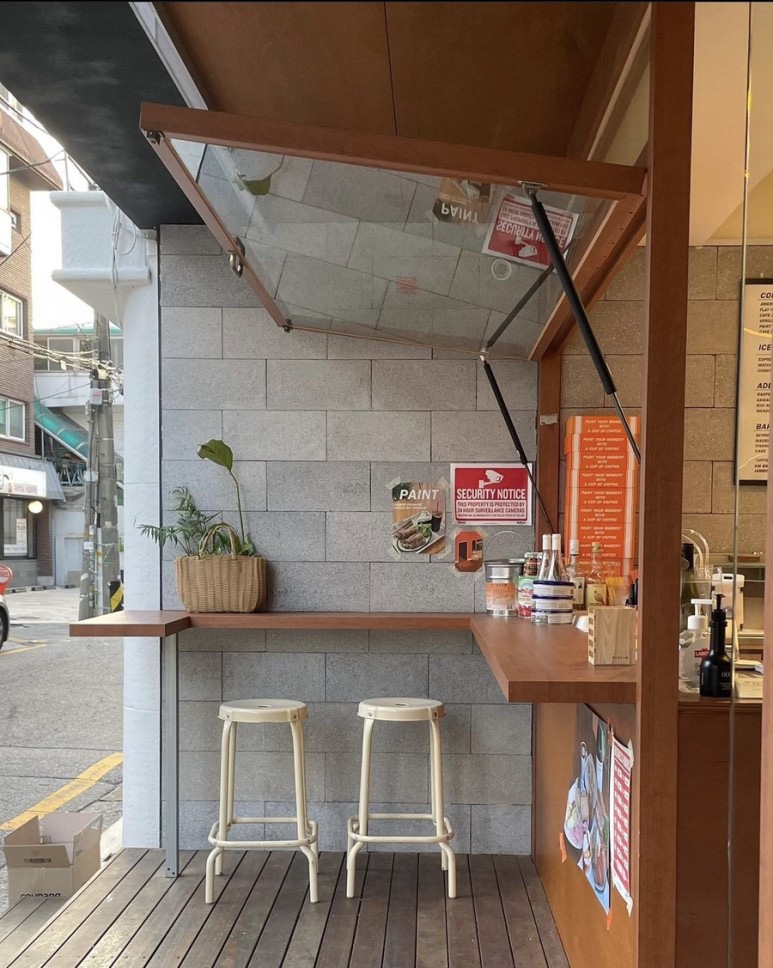 페인트커피&바 이미지
