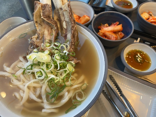왕갈비칼국수 이미지