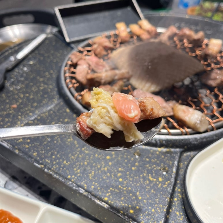 육고봉시흥능곡역점 이미지