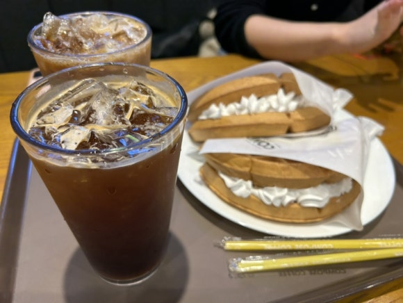 컴포즈커피경복궁점 이미지