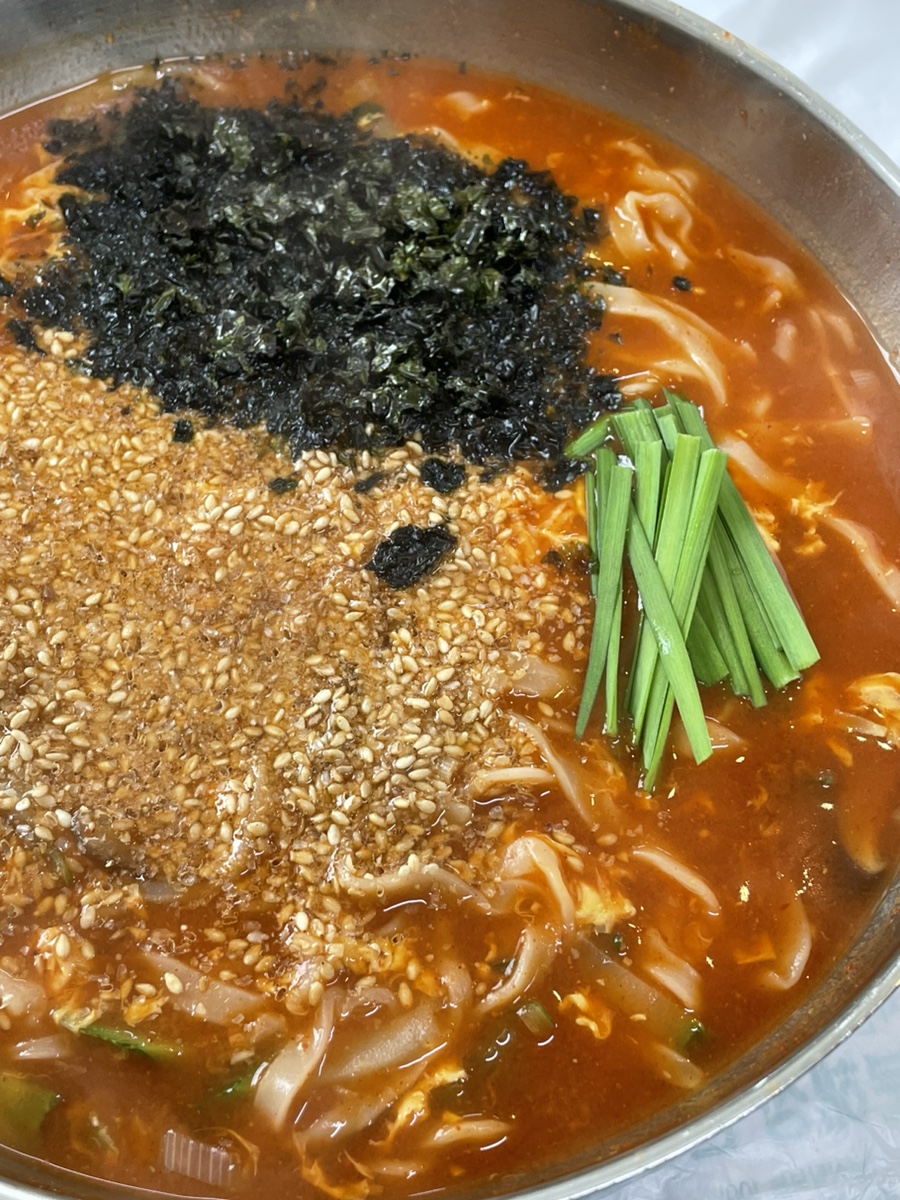 율칼국수 이미지