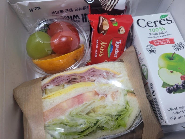 샐러딧 역삼1동점 사진 4