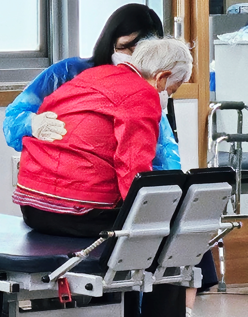 엄*환 이미지