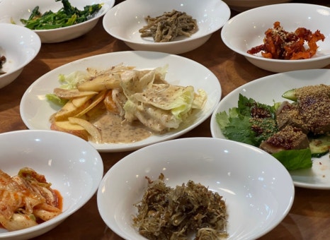팔모정식당 이미지