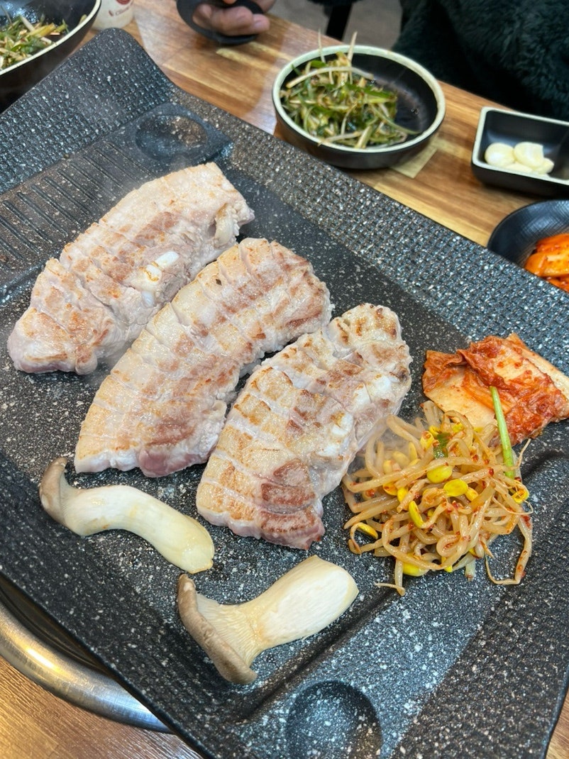 또박이삼겹 이미지