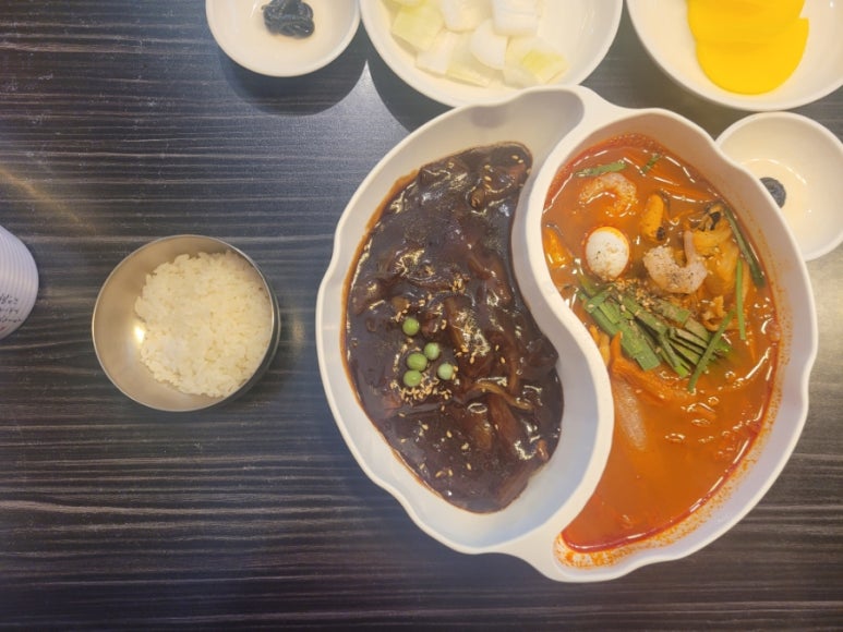 열라짬뽕 이미지