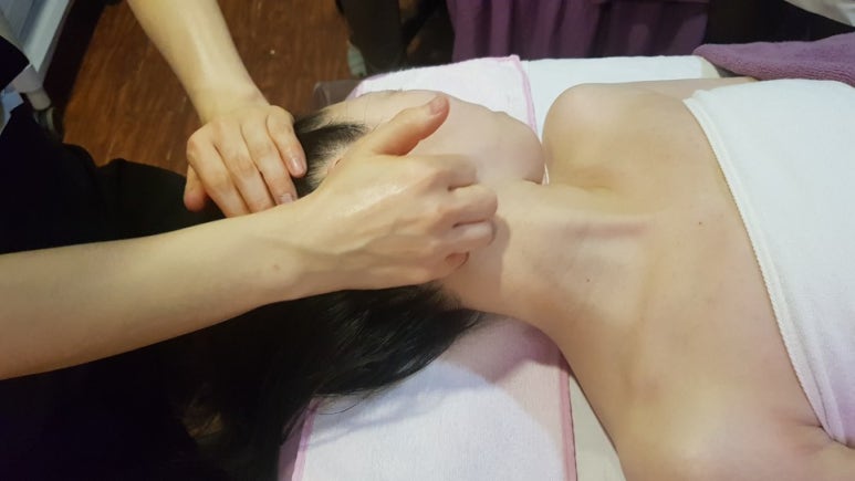 헤어앤피부앤두피 이미지