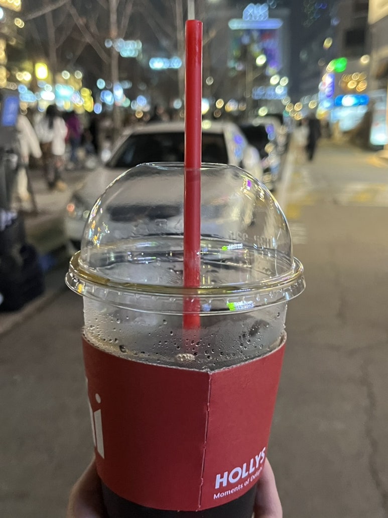 일박이일쓰리룸 이미지