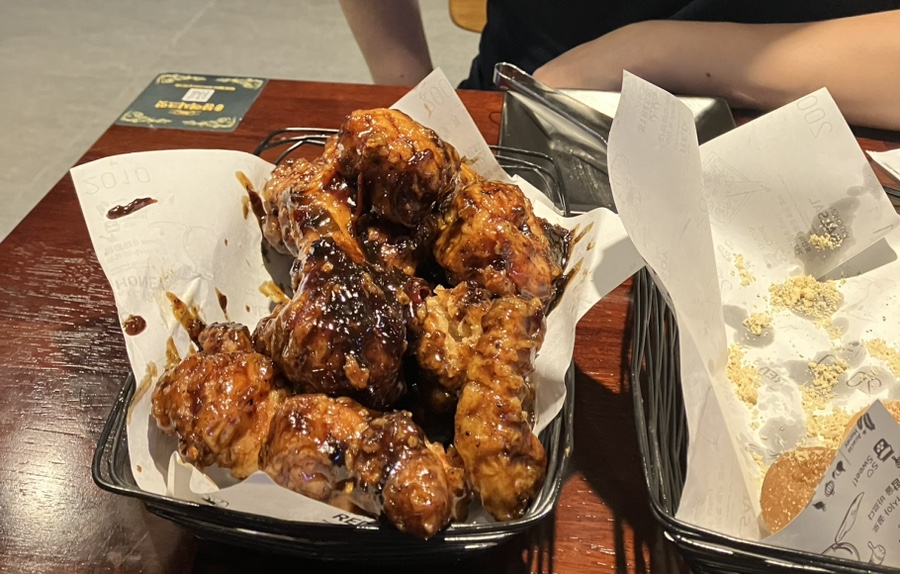 교촌치킨팔용점 이미지