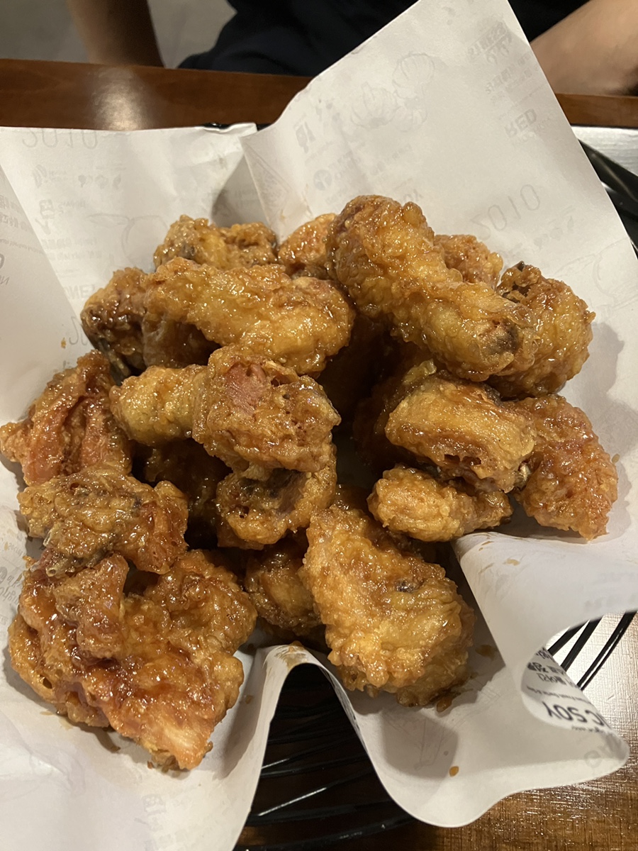교촌치킨팔용점 이미지