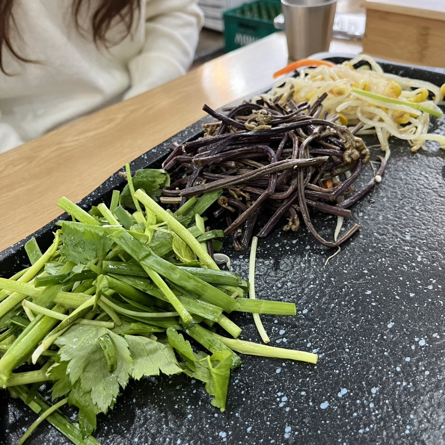 유영채 명품 생고기 이미지