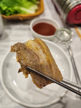 흑비흑염소 이미지