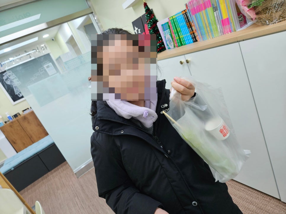 탕후루와꼬치 이미지