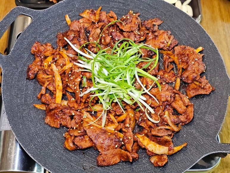 숯불고기 이미지