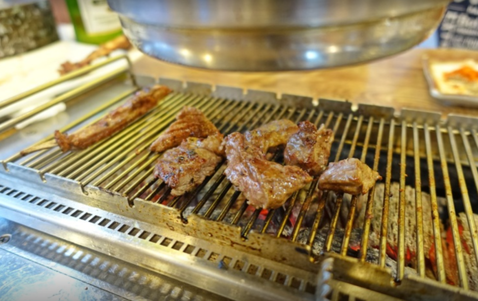 술먹는양꼬치 이미지