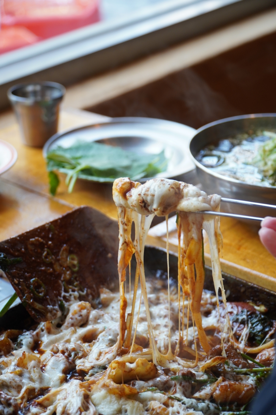 춤추는 닭갈비 이미지