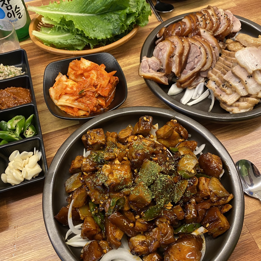 기통찬족발 이미지