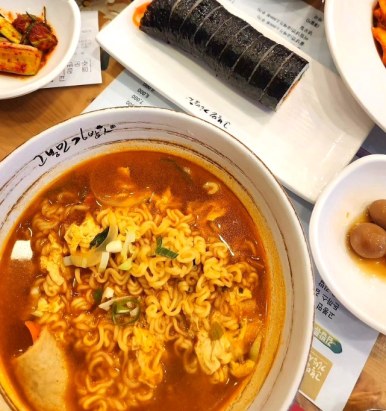 고봉민김밥인 이미지