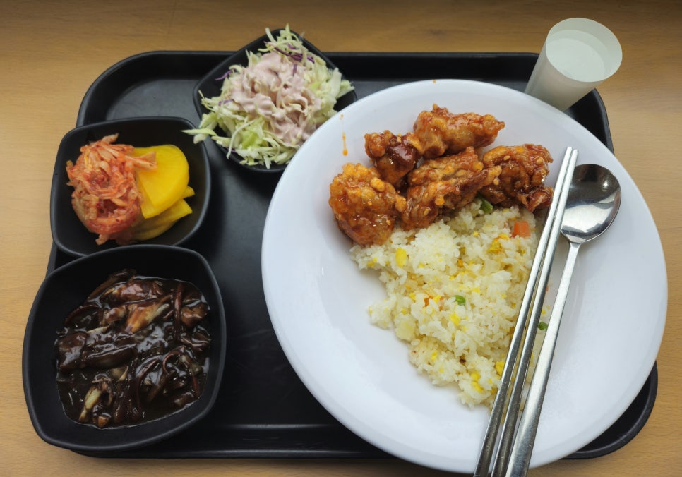 유한대학구내식당 이미지
