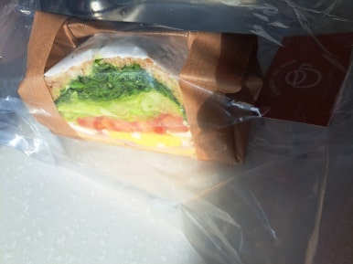 서가로스터리 이미지