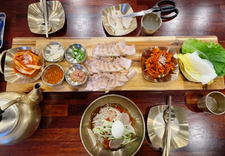 오투 냉면,보쌈 이미지