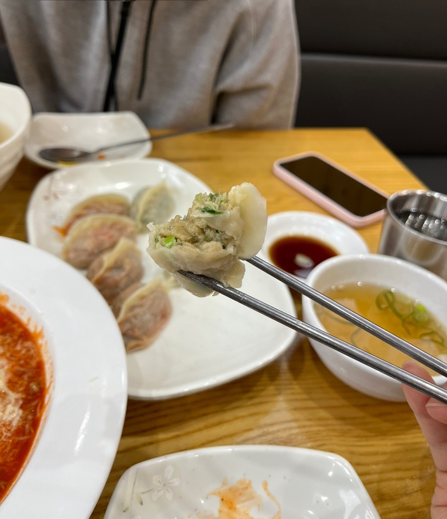 명인만두청수행정타운점 이미지