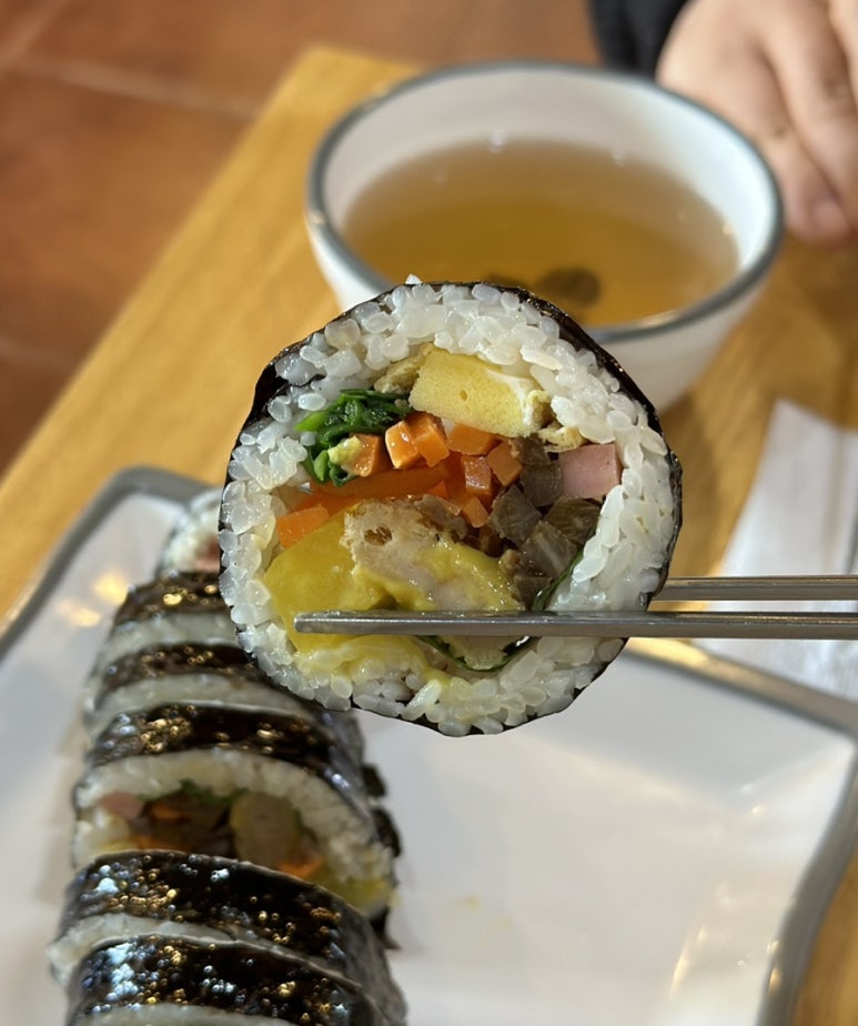 김정희김밥 이미지