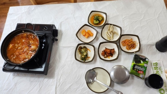 뚱이네식당 이미지
