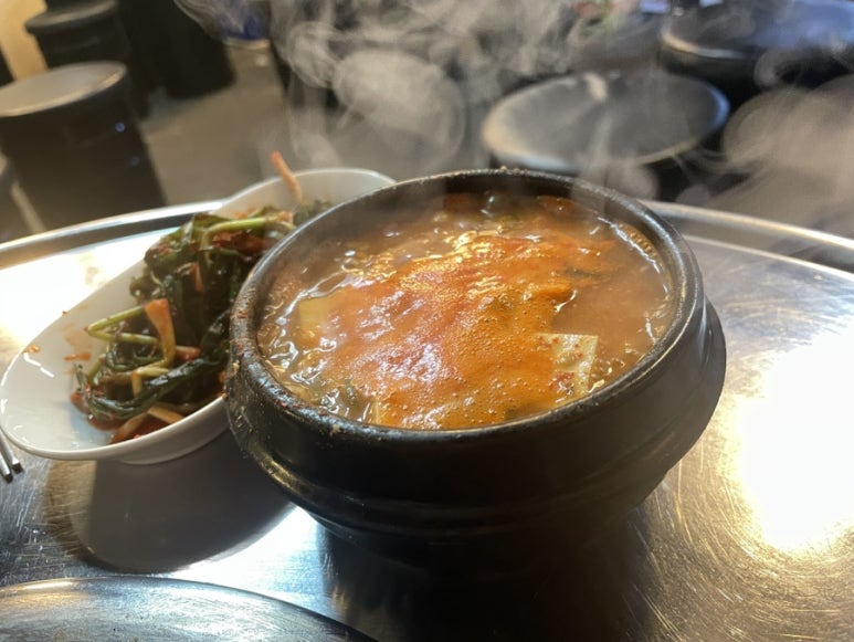 꽃돼지바람났네 이미지