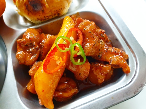 지코바치킨식당 이미지