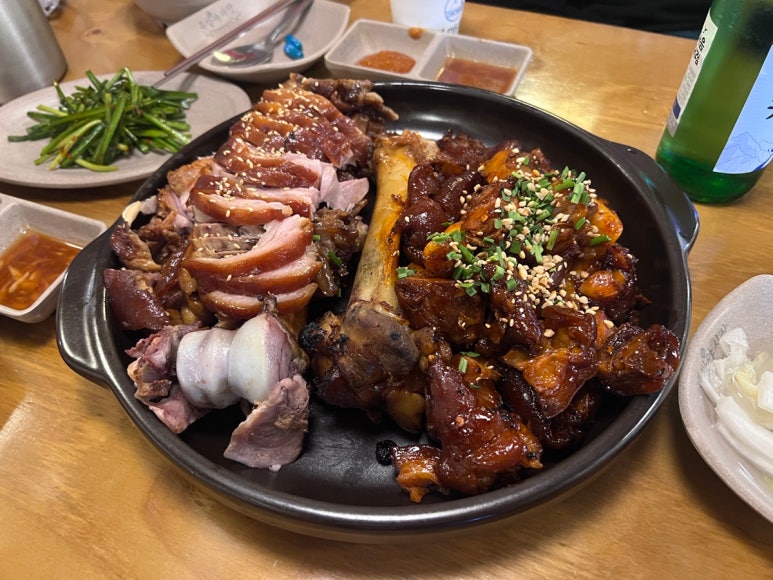 족발야시장송탄점 이미지