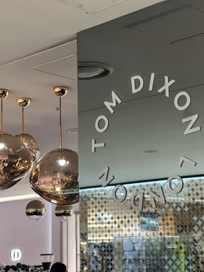 톰딕슨 카페(Tom Dixon Cafe) 이미지