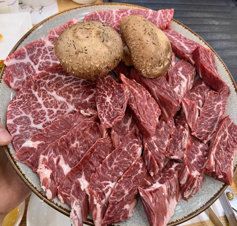 일등한우식육식당 이미지