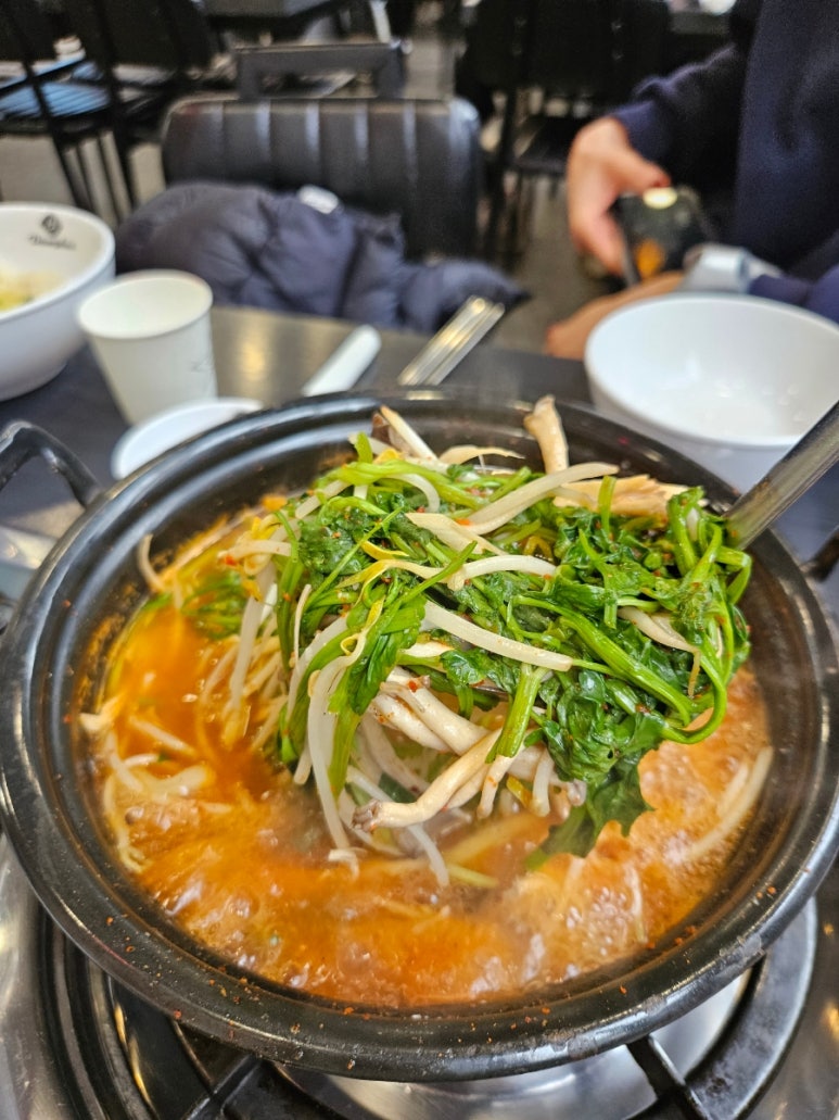 송산샤브칼국수 이미지