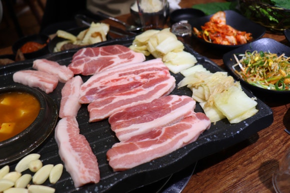 정성고기정육식당 이미지