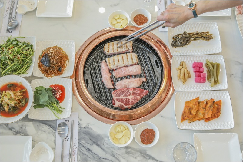 도천삼백식당프리미엄 이미지