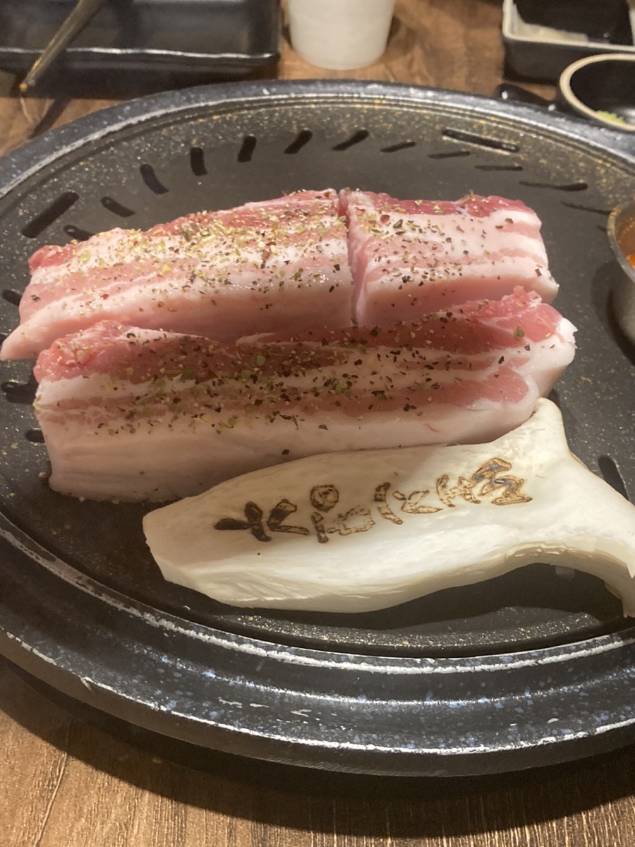 우람한삼겹살 이미지