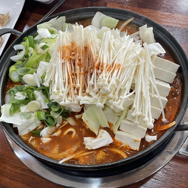 복돼지김치찌개 이미지