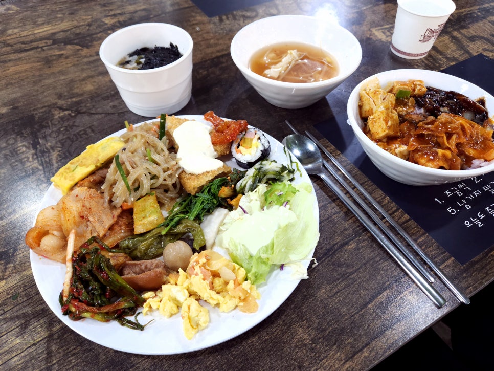 수라한식뷔페 이미지