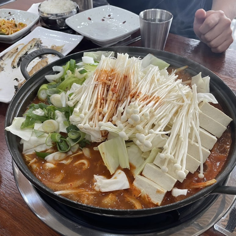 복돼지김치찌개 이미지