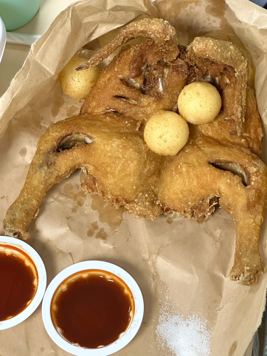 돌통돌아온옛날통닭 이미지