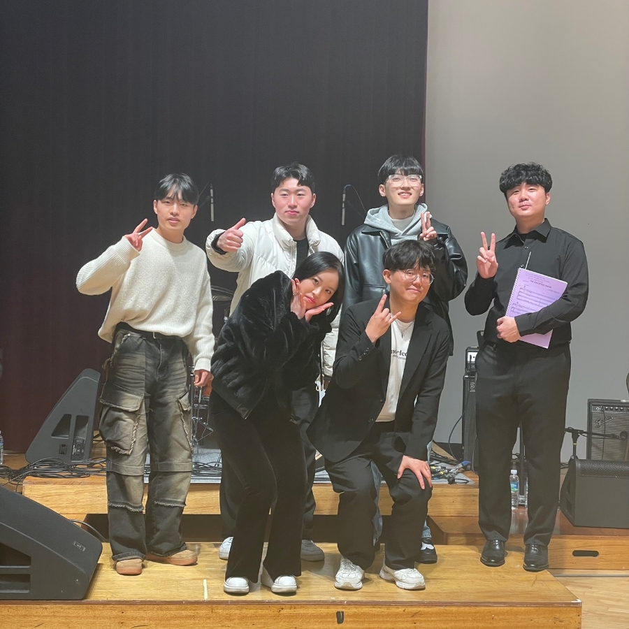 콩브로 이미지