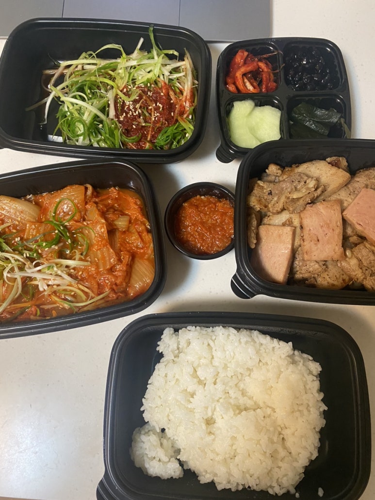 토핑폭탄 김치찜 &김치찌개 구산점 이미지