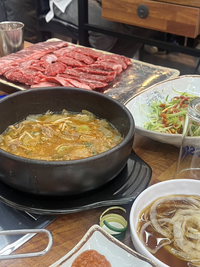 청년감동정육식당 이미지