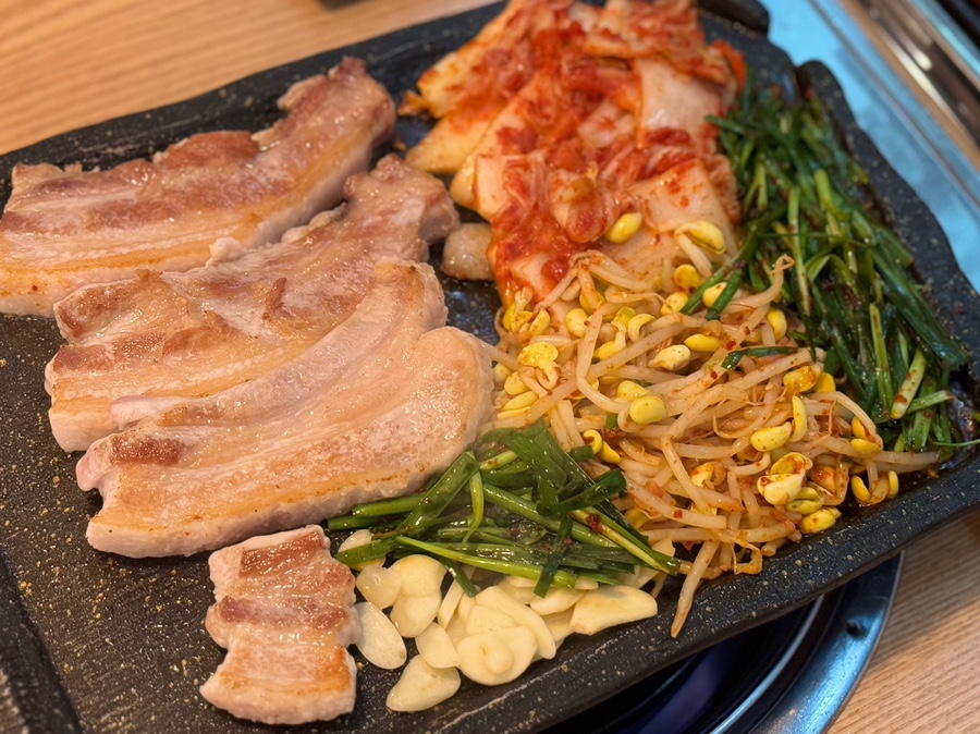 김정육 이미지
