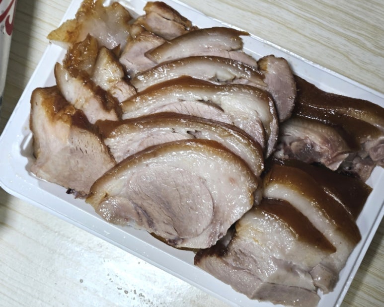 고인돌왕족발 이미지