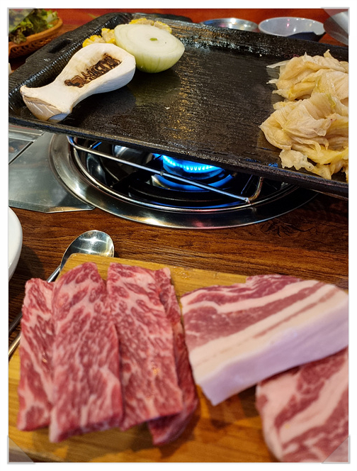 소앤돼지 이미지