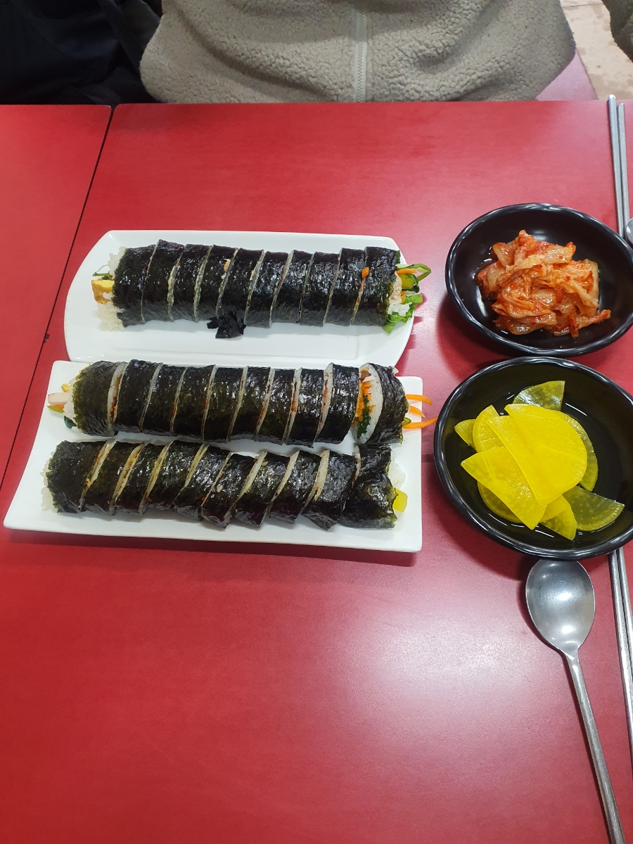 땡초김밥싱싱왕만두 봉개점 사진 8